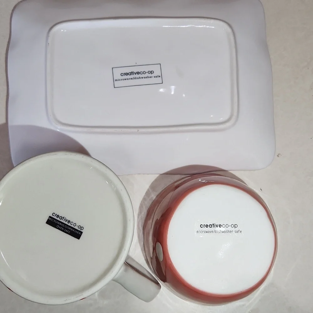 CREATIVE CO-OP creamer And Sugar With Serving Plate 3 Piece Set Creamsickle